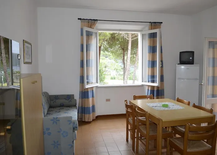 Apart-hotel Elbamar 3*