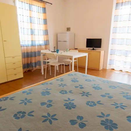 Hotel apartamentowy Elbamar