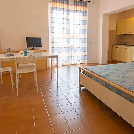 Hotel apartamentowy Elbamar