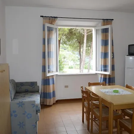 Hotel apartamentowy Elbamar 4*